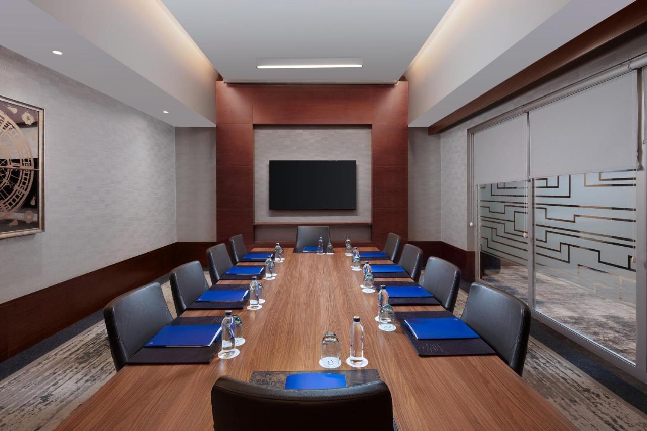 Delta Hotels By Marriott Istanbul Levent Exterior foto