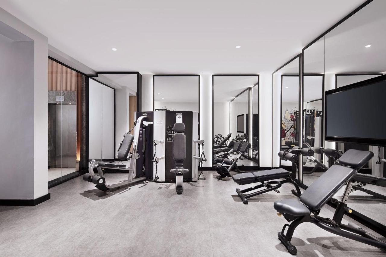 Delta Hotels By Marriott Istanbul Levent Exterior foto