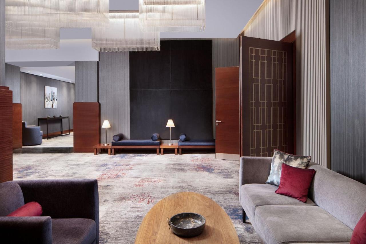 Delta Hotels By Marriott Istanbul Levent Exterior foto