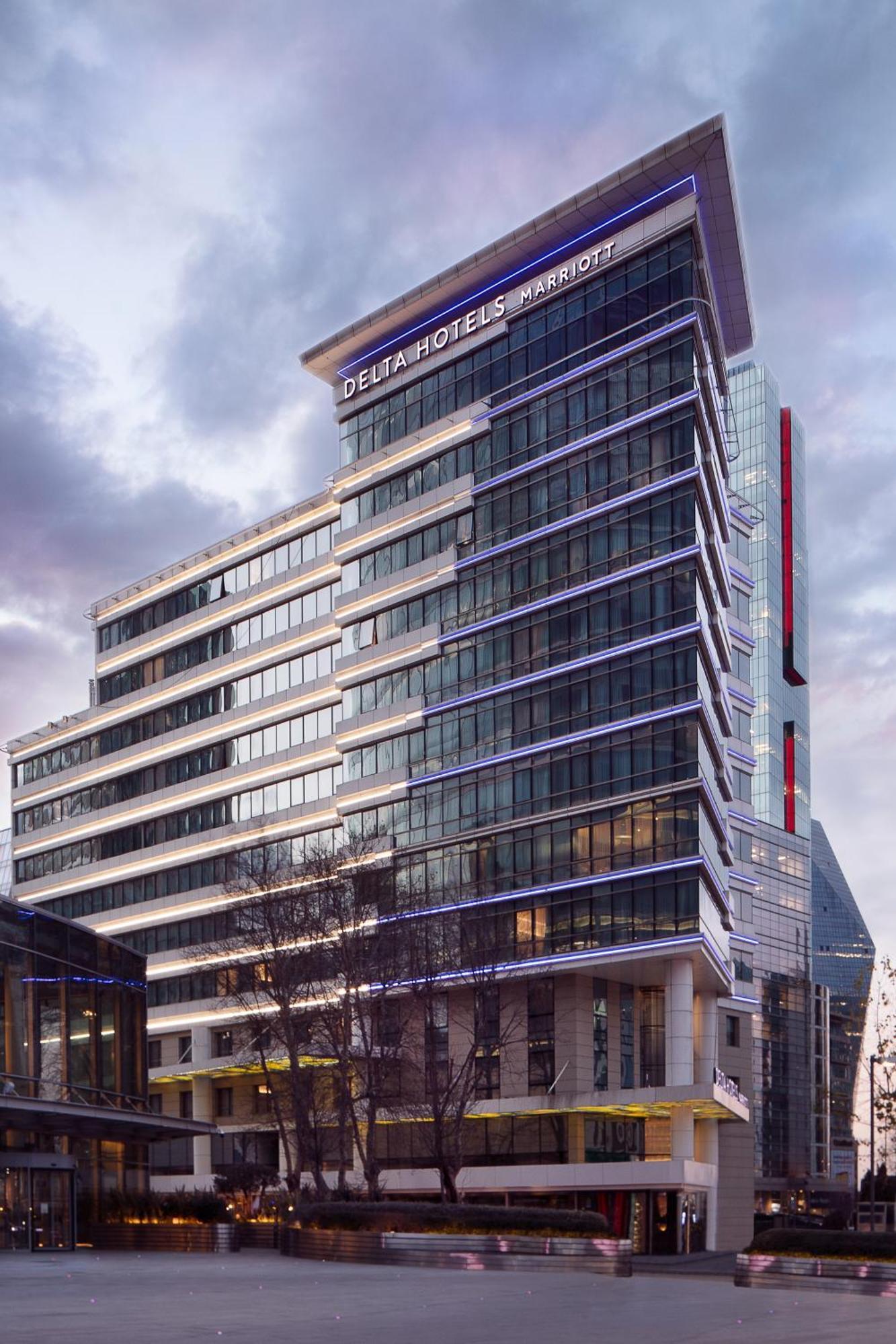 Delta Hotels By Marriott Istanbul Levent Exterior foto