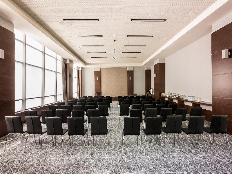 Delta Hotels By Marriott Istanbul Levent Exterior foto